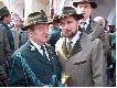 Kol.�miechowski W�adys�aw kt�ry zajmuje si� opraw� muzyczn� .