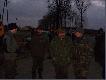 Na pierwszym planie kol. Miros�aw - �owczy, a po jego lewej W�adys�aw - sekretarz