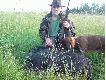 28.06.2008. Pierwsza zasiadka na nowo pobudowanej ambonie i od razu dzik. Przelatek 40kg, Kniej�wka Merkel B3 kal 8x57JRS kula TOG 14,3gr. Strza� mocno zdo�owany, konieczna by�a pomoc kol Zbyszka oraz jego wspania�ego Hanowera Jacka. Z powobu ostatniej przygody z dzikiem do dochodzenia brat zabra� Browinga. :)) jak to ma�y dziczek moze przestraszy�:) Gratuluje