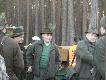 To ja:)) Ten w �rodku