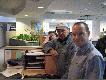 Joe pilnuje coby wszystko gra�o