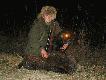 W lesie pies nie chcia� wsp�pracowa�, tak�e zdj�cie z dzikiem mo�liwe by�o dopiero pod domem...