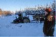 I tak to wpad� nam karawan do zamarzni�tego stawu