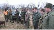 ju� zabrzmia�a tr�bka i stoimy na zbi�rce