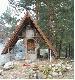Kapliczka ufundowana przez kilku my�liwych na 55 lecie powstania K.�. Azoty K-rzn-Ko�le.
