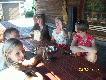Marylka sprawdza�a lini� celowania.Wiadomo kto by� celem.