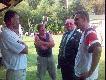 Or�y z Ponowy:
w bia�ych koszulkach lewo - T Damas, prawo W. Damas ; w mundurze Prezes K� Ponowa Kol. R�dzikowski 