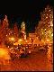 Toru� noc�-bardzo �adny. Przez przypadek (pomylili�my z Kornikow� godziny) nie przyjechali�my na biesiad� ale za to mieli�my nocne zwiedzanie Torunia. Te zdj�cia to dla tych kt�rzy byli na biesiadzie.
