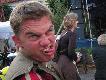 ...... a Wicia pokaza� prawdziw� twarz;-))