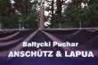 X Batycki Puchar Anschuetz & Lapua 2015
18.07.2015 r.- strzelnica w Manowie.Jakby nie patrze,byy to ju dziesite zawody o Batycki Puchar Anschuetz&Lapua.Zawodnicy dopisali jak mao kiedy.Na 126 zgoszonych,dojechao 125.Niesamowite,prawda?Organizatorzy spotkania,czyli dziaacze koszaliskiego PZ dooyli wszelkich stara,eby wszyscy uczestnicy dzisiejszego spotkania czuli si wspaniale.Jeeli kto mia inne odczucia,to by to niestety jego problem.Rozpoczcie strzelania o wczeniej ustalonej godzinie,pozwolio wszystkim,tak zawodnikom jak i sdziom,realizowa harmonogram strzela.Maszyny i urzdzenia dziaay bez zarzutw.Byy zreszt pod pen kontrol kolegw z firmy WOMASZ,z Marcinem Wonym na czele.21 grup strzelajcych pozwalao wszystkim na odpoczynek czy posiek.Czasu byo do.A do jedzenia te niemao.A to zupa gulaszowa lub pierogi,a to kiebasa z rona lub szaszyk,a okoo poudnia obiad zoony z karkwki,ziemniakw,sosu pieczeniowego oraz kilku rodzajw surwek.Ponadto pyszne ciasto w kilku rodzajach,nie wspominajc o kawie,herbacie czy napojach chodzcych z duej,prawdziwej lodwki.Pogoda,humory i sponsorzy spisali si na medal.Nagrodami obdarowano laureatw w klasyfikacji dian,powszechniakw oraz do dziesitego miejsca w klasie mistrzowskiej.Ponadto rozlosowano kilkadziesit nagrd wrd tych co pozostali do zakoczenia zawodw.O wynikach nie bd si rozpisywa,poniewa s i w mojej galerii,jak rwnie na stronie ZG PZ.Ale o zwycizcy nie omieszkam kilku sw napisa.Dariusz Czerwie.Przedstawiciel okrgu pilskiego, strzela fantastycznie.Czysty krg,czysty trap,czyste przeloty,prawie czysty rogacz/lis(99 pkt.) oraz 90 pkt.na dziku.No i nadszed czas na zajca.I co?DWA PUDA.Jak nowicjusz.Na szczcie nie przeszkodzio mu to w zdobyciu gwnej nagrody,sztucera kal.223.Darek,gratulacje.Za nowicjusza nie przepraszam.A mg by pikny wynik.No, moe nastpnym razem.
Chciabym powici teraz kilka sw organizatorom.owczy okrgowy,kol.Janusz Rynkiewicz przy pomocy swoich wsppracownikw perfekcyjnie przeprowadzi zawody,nadzorujc ich przebieg.Wszdzie byo Go peno.Wida byo,jak bardzo zaleao Mu na tym,eby wszyscy obecni i uczestniczcy w spotkaniu byli zadowoleni.Zawody tego rodzaju zawsze wspomina si z rozrzewnieniem.Rnorakiego jedzenia pod dostatkiem,ogrom nagrd,potna ilo uczestnikw,ogromne zaangaowanie organizatorw w prawidowy przebieg zawodw,to wszystko powoduje,e z jeszcze wiksz ochot zawodnicy chc uczestniczy w nastpnych zawodach.Wcale si nie dziwi,e wpisanie si na list uczestnikw graniczy z cudem.Otwarcie listy w poniedziaek,a w rod informacja ZO PZ,e zgoszonych jest ju 126 zawodnikw i wicej z przyczyn organizacyjnych nie bdzie przyjmowanych.Tworzy si list rezerwow i zaczyna si oczekiwanie.Moe kto zrezygnuje,eby kto mg by uczestnikiem.Ostatnie zdania wiadcz o tym,jak wielk popularnoci cieszy si BATYCKI PUCHAR ANSCHUETZ&LAPUA.
Chciabym podzikowa kolegom z ZO PZ w Koszalinie za zorganizowanie wspaniaych zawodw strzeleckich dla tak ogromnej rzeszy myliwych.Darz Br