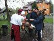 A kolejka do dzika nie maleje...g�odni czy co?