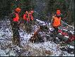 Ognisko w po�udnie to rzecz naturalna. Ciep�o ognia przy silnym wietrze i mrozie to sam luksus.