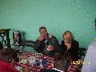 Wacek nie zastanawia si� czy teraz b�dzie strzela� rogacza czy trapa.Jest g�odny i musi zje�� .I to dobrze zje��.
