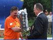 Tak�e s�dziowie tych zawod�w poczuli przez chwil� ma�y dreszczyk! Karawka trafi�a do Przemys�awa Siekierkowskiego