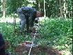 ... mocowane by�y w betonie kotwy pod s�upy.